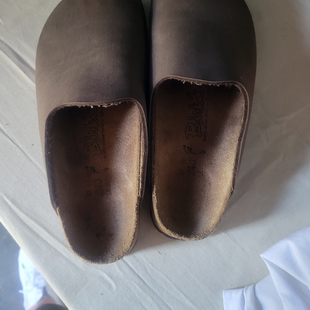 Burkies - Picture 2 of 6